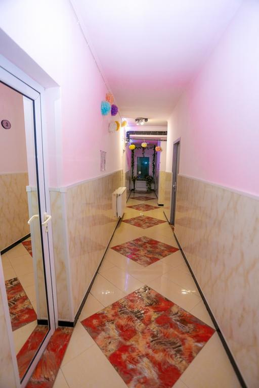 Hostel Shatrata Bogomilovo Bagian luar foto